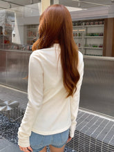 DAZY Solid Mock Neck Fleece Tee